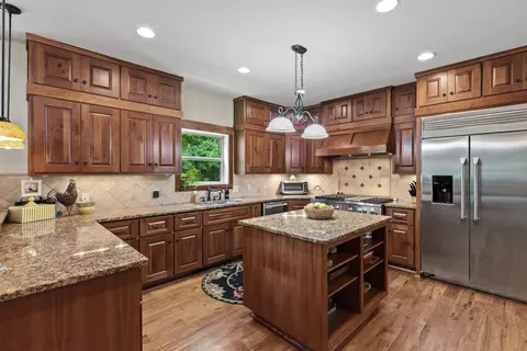 Kitchen - 241 Richter Dr, Bethlehem, GA 30620 photo 2 of 11