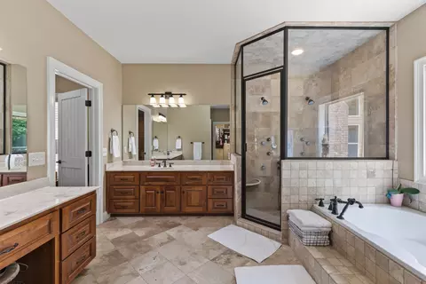 Bath - 241 Richter Dr, Bethlehem, GA 30620 photo 5 of 17