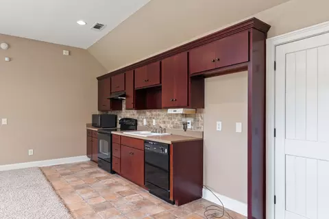 Kitchen - 241 Richter Dr, Bethlehem, GA 30620 photo 11 of 11