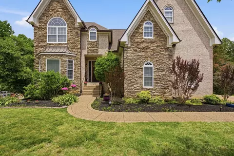 7106 Pleasant Grove Ct, Fairview, TN 37062