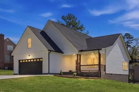 120 Stonewood Dr NW, Cleveland, TN 37311