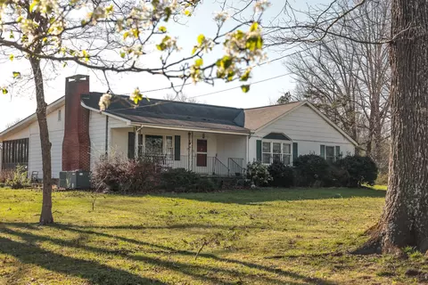 12733 Jones Gap Rd, Soddy Daisy, TN 37379