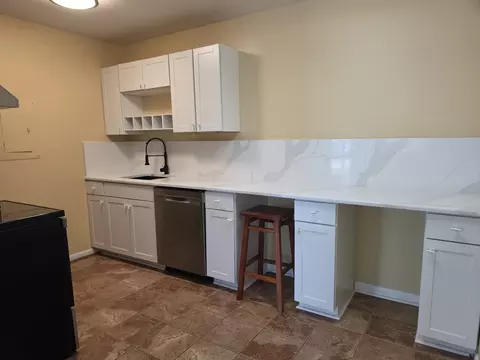 2601 Hillsboro Pike #E6, Nashville, TN 37212