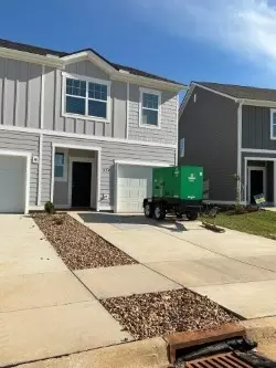 218 Darlington Dr, Dickson, TN 37055