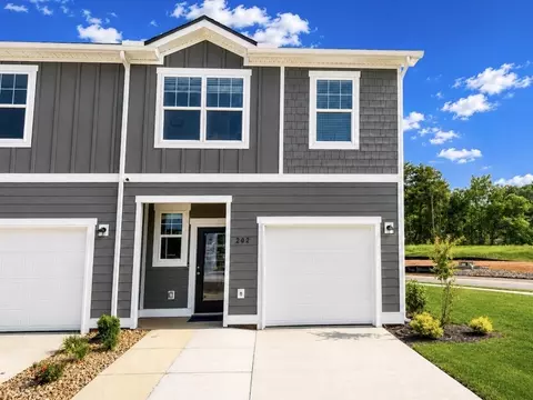 220 Darlington Dr, Dickson, TN 37055
