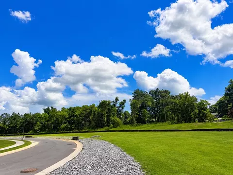 222 Darlington Dr, Dickson, TN 37055 photo 8