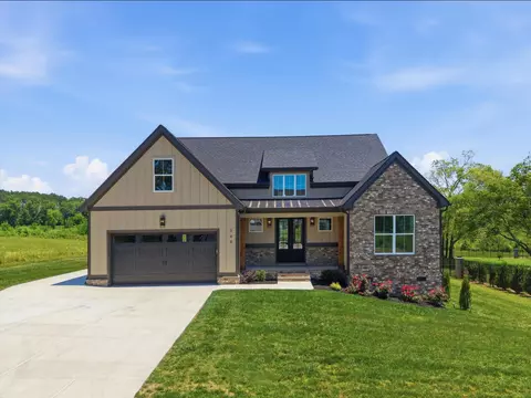 349 Clubhouse Dr, Jasper, TN 37347