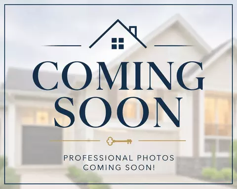 404 S Downs Cir, Goodlettsville, TN 37072