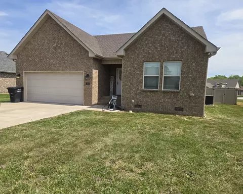 40 Daffodil Dr, Tullahoma, TN 37388