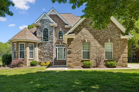 5442 Saint Ives Dr, Murfreesboro, TN 37128