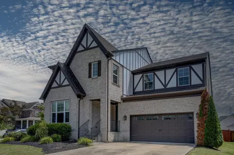 2001 Oliver Dr, Mount Juliet, TN 37122