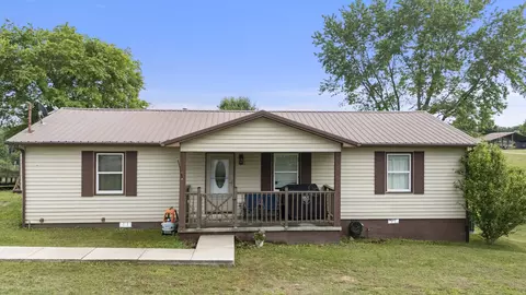 421 Shady Grove Rd, Flintville, TN 37335