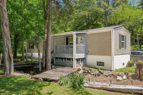 21 Lincoln Lake Rd, Kelso, TN 37348