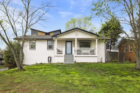 528 Continental Dr, Nashville, TN 37209