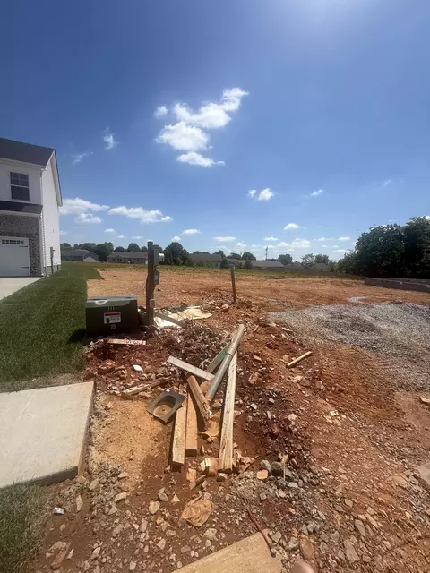 36 Echo Rdg, Oak Grove, KY 42262