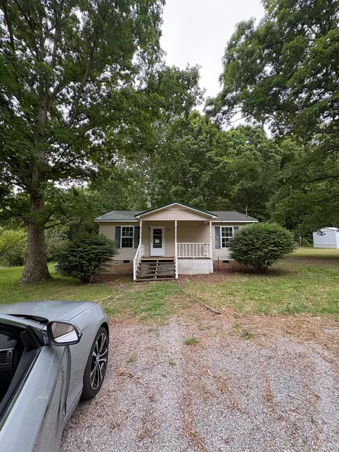 2174 Pleasant Hill Rd, Lynchburg, TN 37352