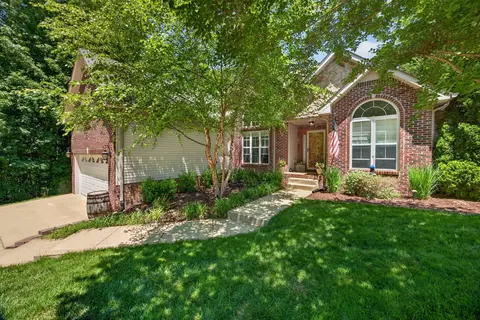 4377 Taylor Hall Ln, Adams, TN 37010