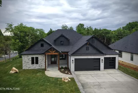 500 Dudala Cir, Loudon, TN 37774