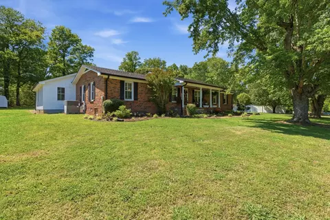 88 Riverbend Dr, Woodbury, TN 37190