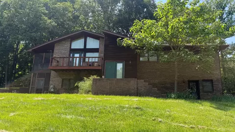 5260 New Cut Rd, Greenbrier, TN 37073