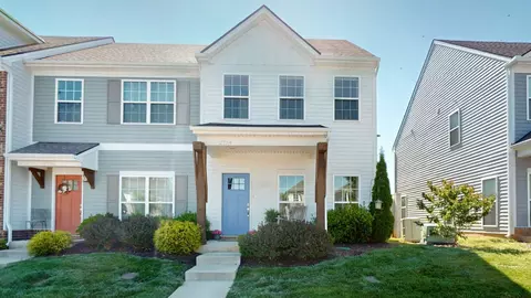 2734 Wind Gap Dr, Columbia, TN 38401