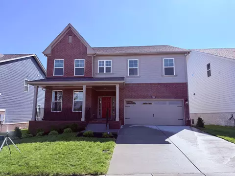 703 Tompkins Ln, Gallatin, TN 37066