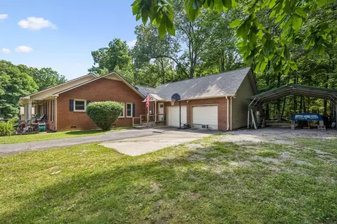 2117 Safe Haven Cir, Estill Springs, TN 37330