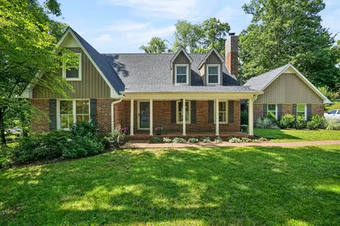 201 Hickory Blvd, Mcminnville, TN 37110
