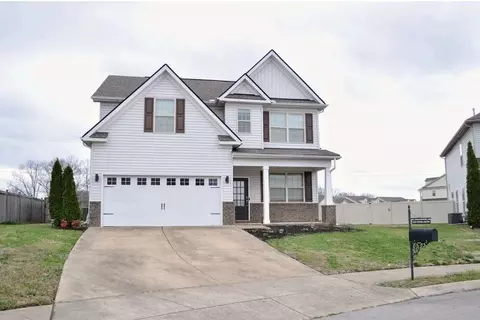 1008 Keeneland Dr, Spring Hill, TN 37174