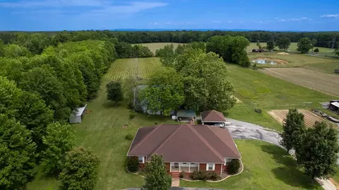 84 Scott Orchard Rd, Taft, TN 38488