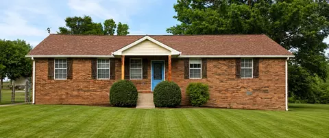 5 Allen Ln, Brush Creek, TN 38547