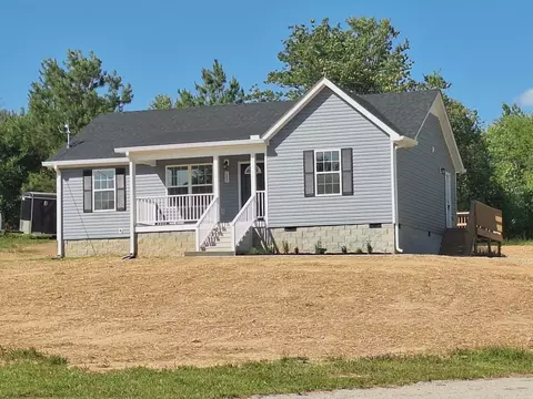 140 Dave O Ln, Loretto, TN 38469