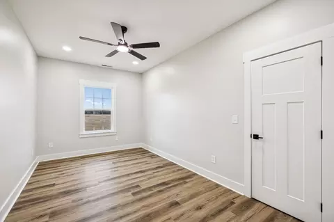 Bedroom - 3660 Blue Spring Rd, Decherd, TN 37324 photo 7 of 8