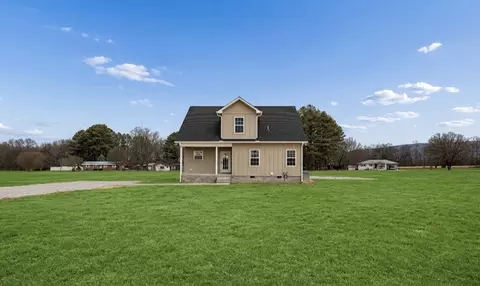 Exterior - 3660 Blue Spring Rd, Decherd, TN 37324 photo 7 of 7