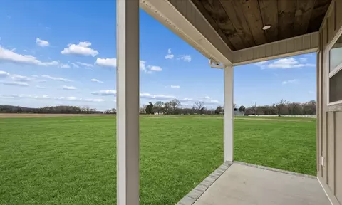 Exterior - 3660 Blue Spring Rd, Decherd, TN 37324 photo 4 of 7