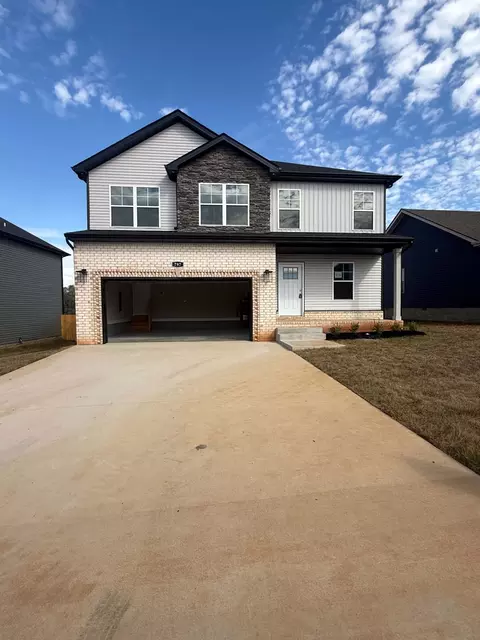 319 Cardinal Crk, Clarksville, TN 37040
