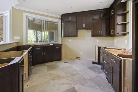 Kitchen - 201 Roarks Ridge Rd, Decherd, TN 37324 photo 1 of 2