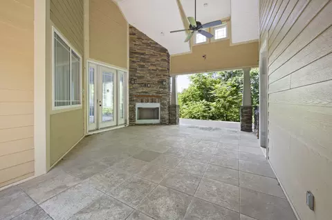 Exterior - 201 Roarks Ridge Rd, Decherd, TN 37324 photo 6 of 10
