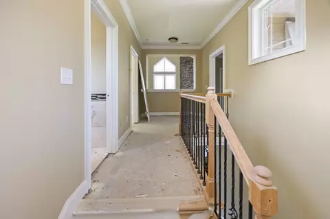Entry Way - 201 Roarks Ridge Rd, Decherd, TN 37324 photo 4 of 4