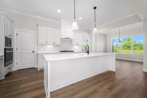 Kitchen - 524 Gresham Ln, Murfreesboro, TN 37129 photo 2 of 4