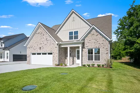 524 Gresham Ln, Murfreesboro, TN 37129