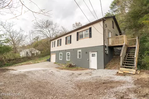 3515 Greenway Dr, Knoxville, TN 37918