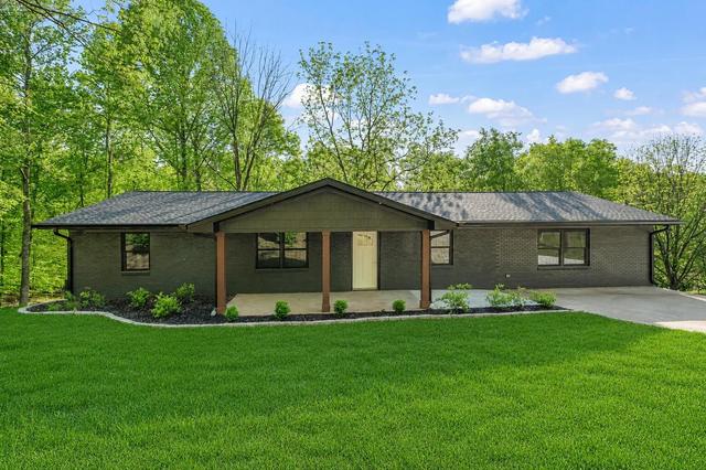 826 Long Mill Rd, Athens, TN 37303
