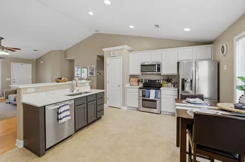 6019 Chickadee Cir, Spring Hill, TN 37174 photo 7