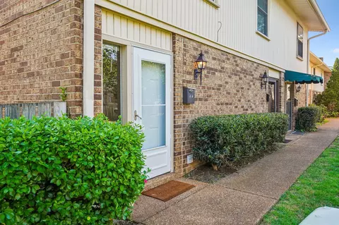 2116 Hobbs Rd #K1, Nashville, TN 37215