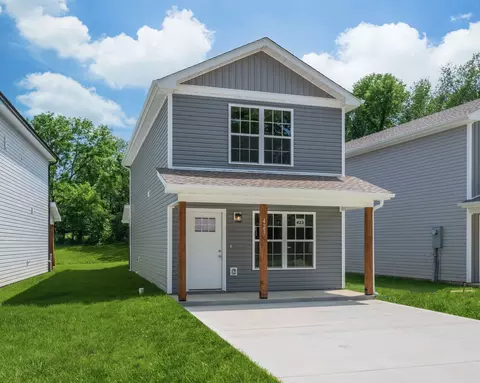 423 Via Dr, Clarksville, TN 37043