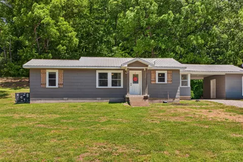 4854 Dry Fork Rd, Hampshire, TN 38461