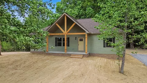 6480 Carter Rd, Westmoreland, TN 37186