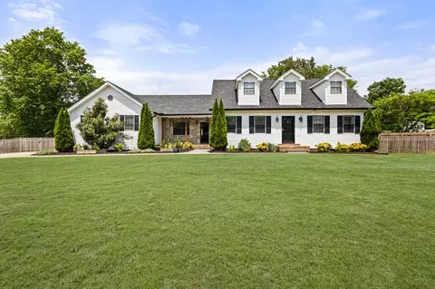 510 Deshea Creek Rd, Gallatin, TN 37066