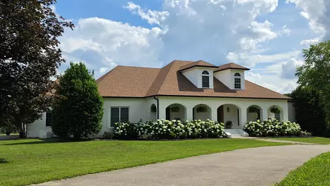 960 Old Mack Rd, Clarksville, TN 37040